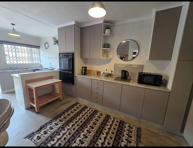 3 BEDROOM TOWNHOUSE FOR SALE IN THREE RIVERS